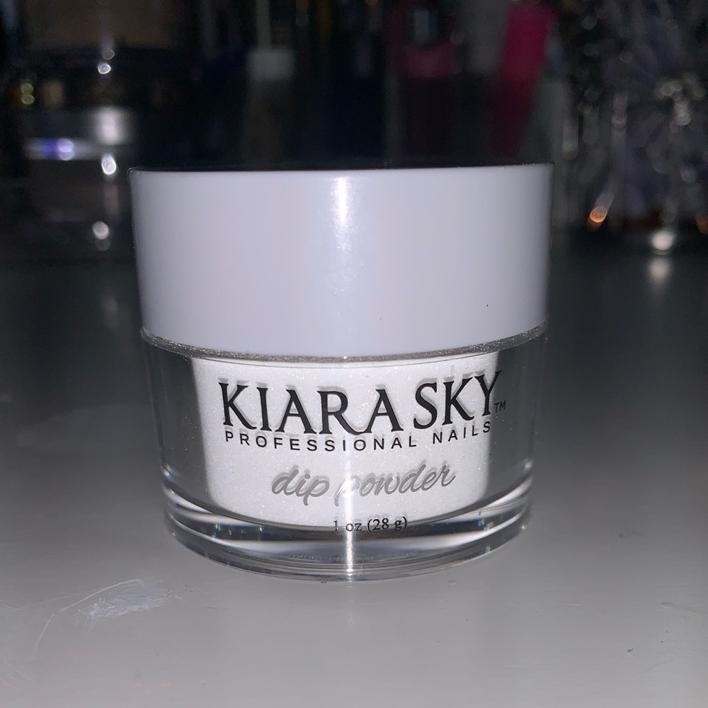 Kiara Sky professional nail dip powder